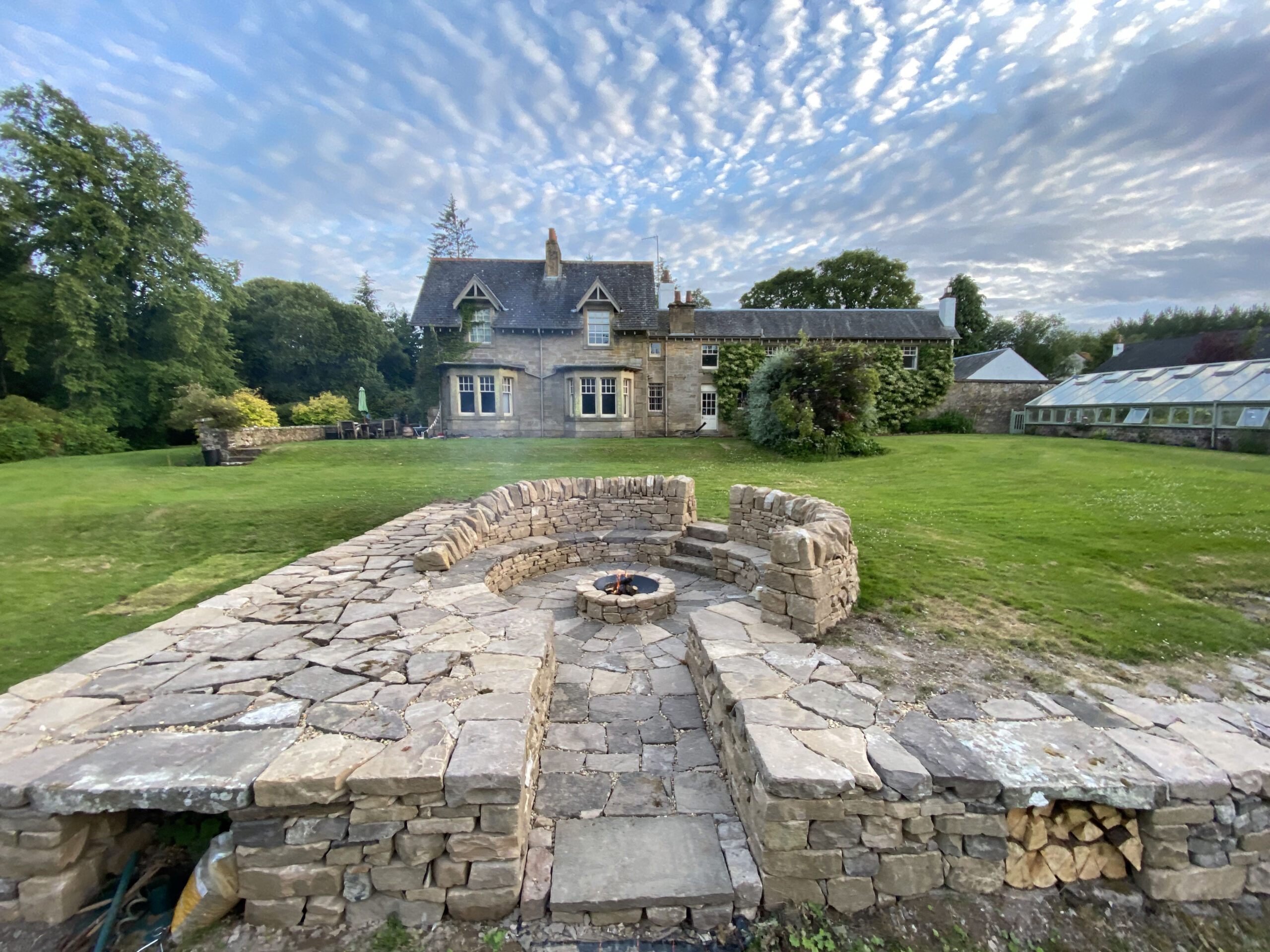 Haxlie Firepit Firepit and lawn