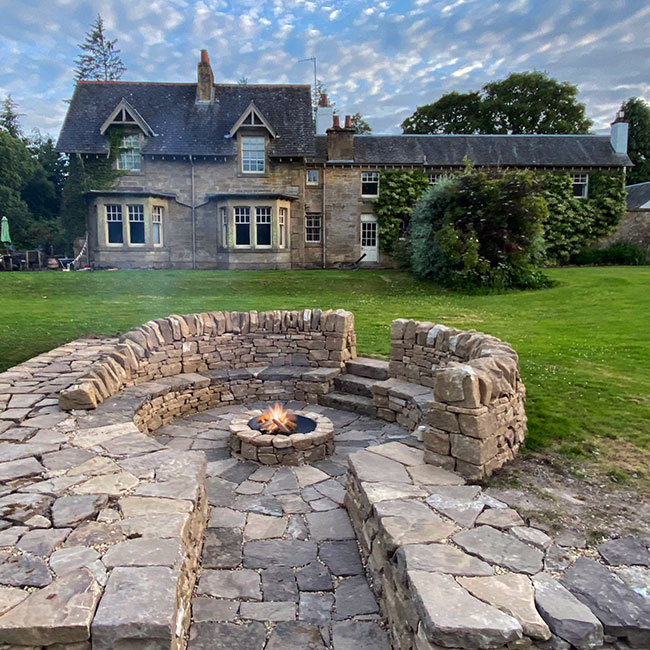 Haxlie-Firepit-sm Outdoor Firepit